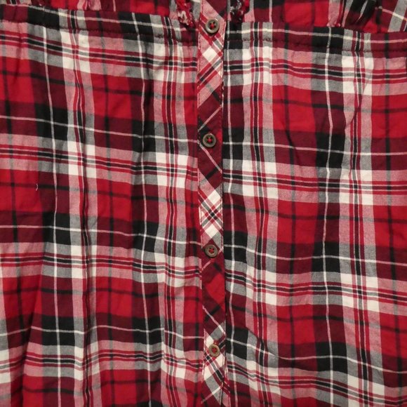 ESPRIT, medium, plaid ruffle shirt, full button front - Picture 10 of 16
